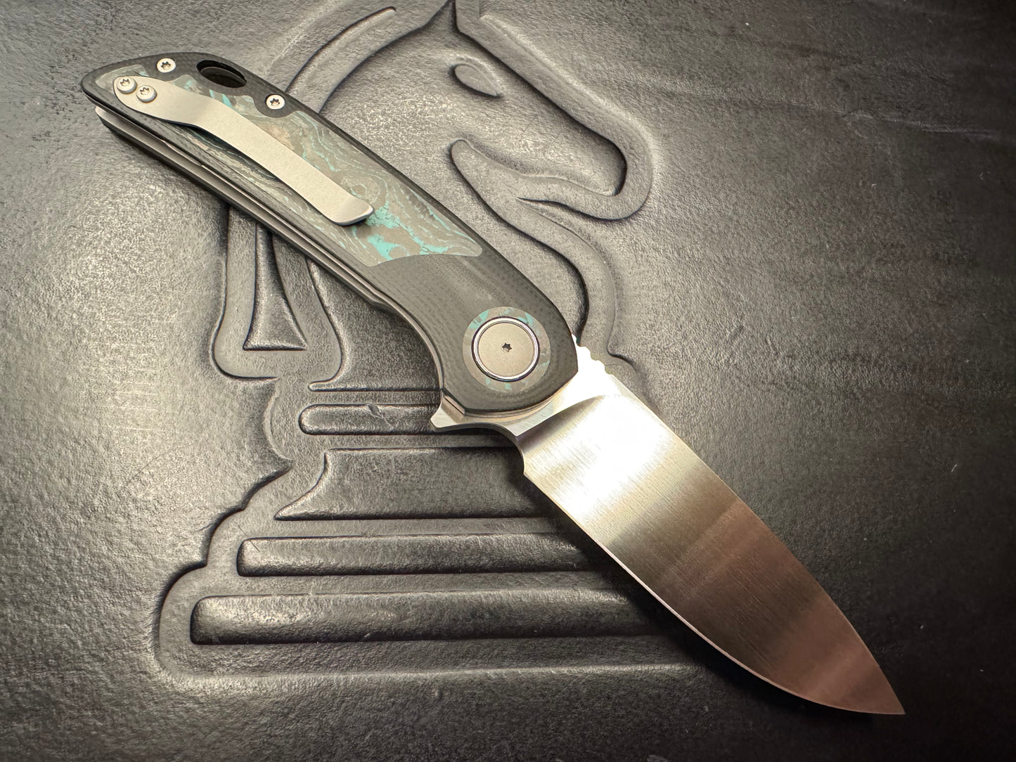 3LD Model W5 Midi RWL 34 Blade with Brittany Blue CamoCarbon and Black G10 (Riaan Manser)