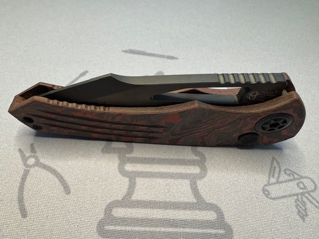 Preowned Heretic Manual Pariah Magnacut Red Camo Carbon