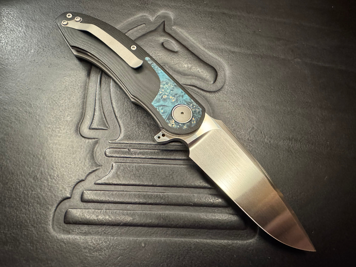 3LD Model G8 RWL 34 Harpoon Blade with Stabilized Blue Wood Burl and Black G10 (Riaan Manser)