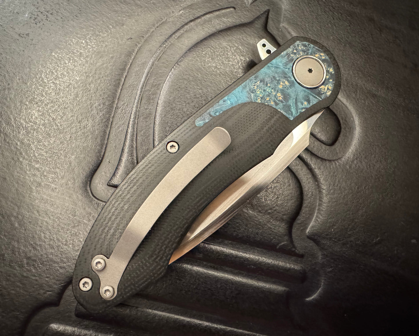 3LD Model G8 RWL 34 Harpoon Blade with Stabilized Blue Wood Burl and Black G10 (Riaan Manser)