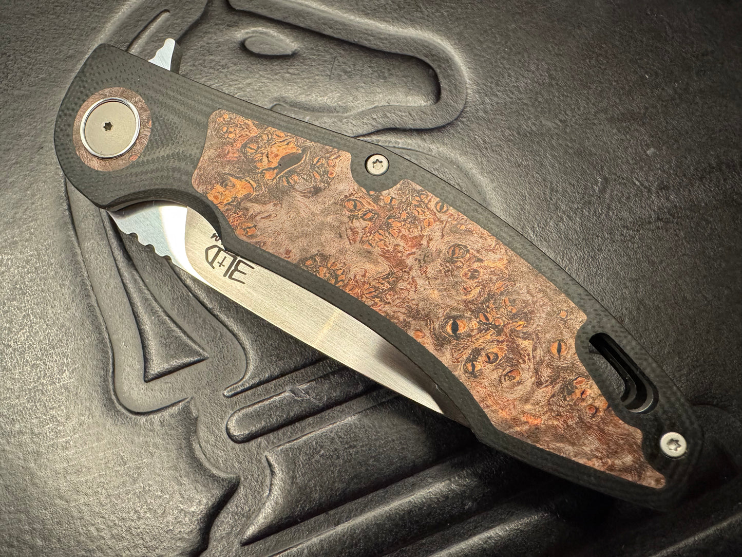 3LD Model H4 Standard RWL 34 Blade with Stabilized Wood Burl and Black G10 (Riaan Manser)