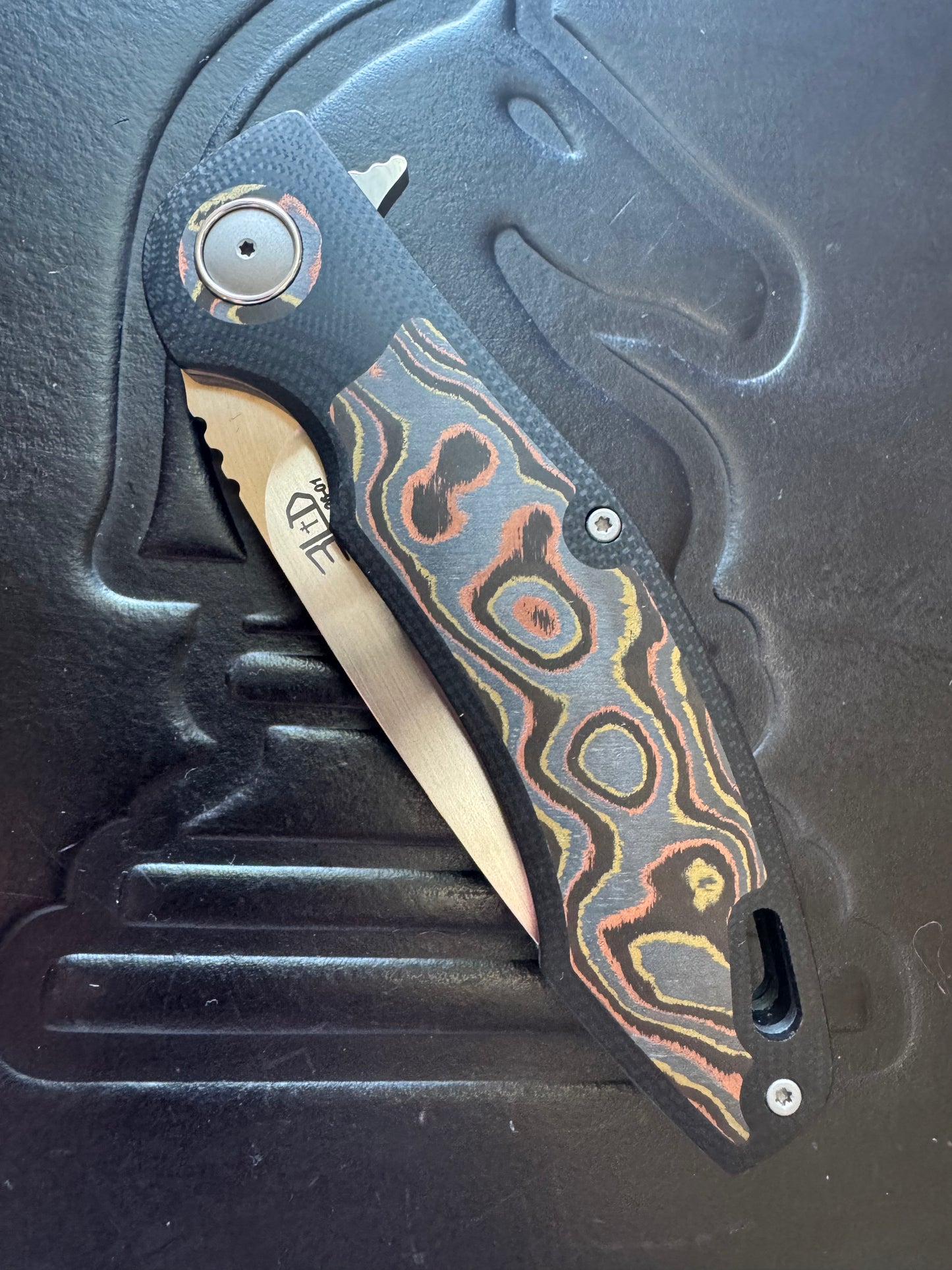 3LD Model H4 Standard RWL 34 Blade with Mokume CamoCarbon and Black G10 (Riaan Manser)