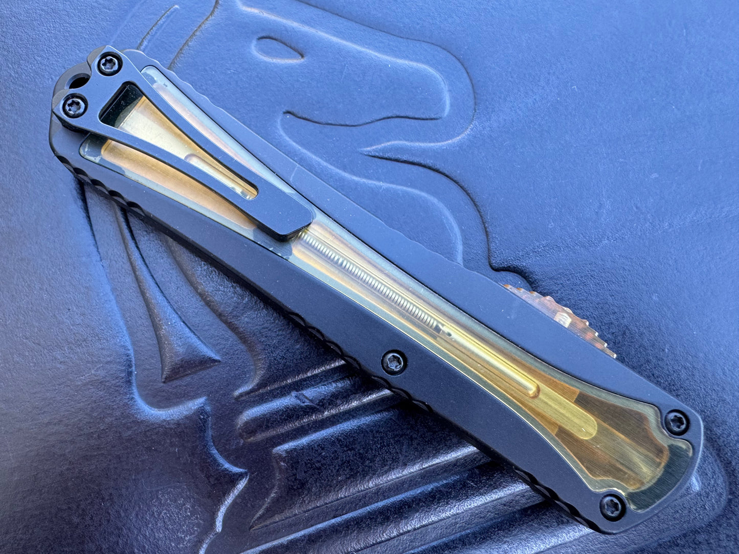 Heretic Manticore X Ultem with Black DLC Handle (Preowned but in like new condition)