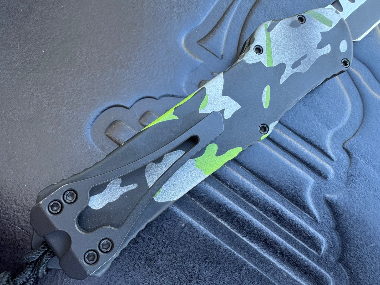 Heretic Hydra OTF PREOWNED Recurve Magnacut