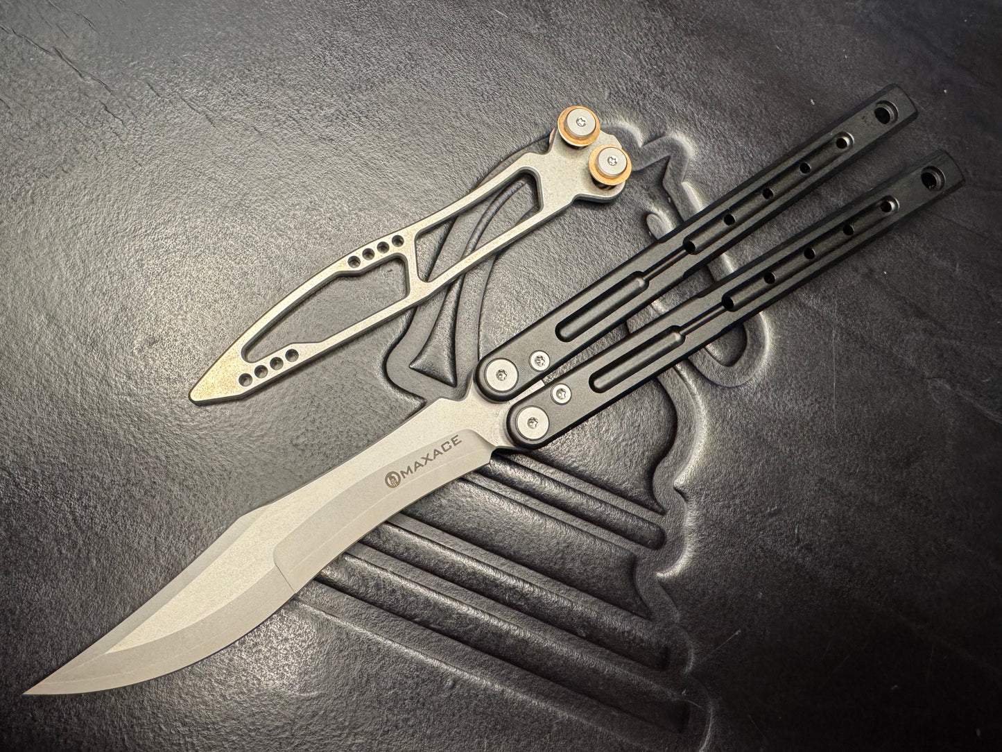 Maxace Phantom 2.0 Exclusive A07C (Training and Sharp Blade)