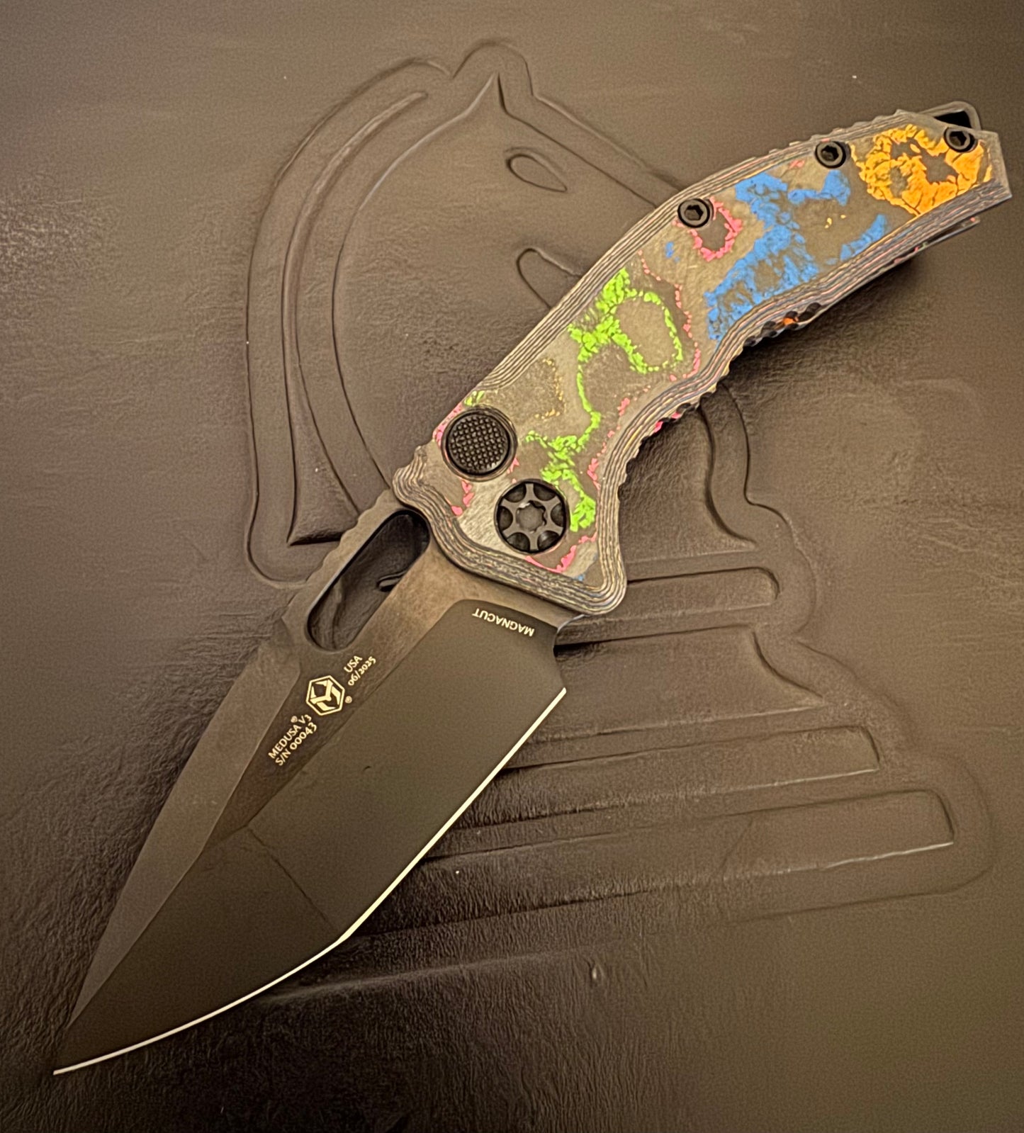 Pre-owned Heretic Medusa Auto 80s CamoCarbon with Tanto Magnacut Blade (BROP Exclusive)