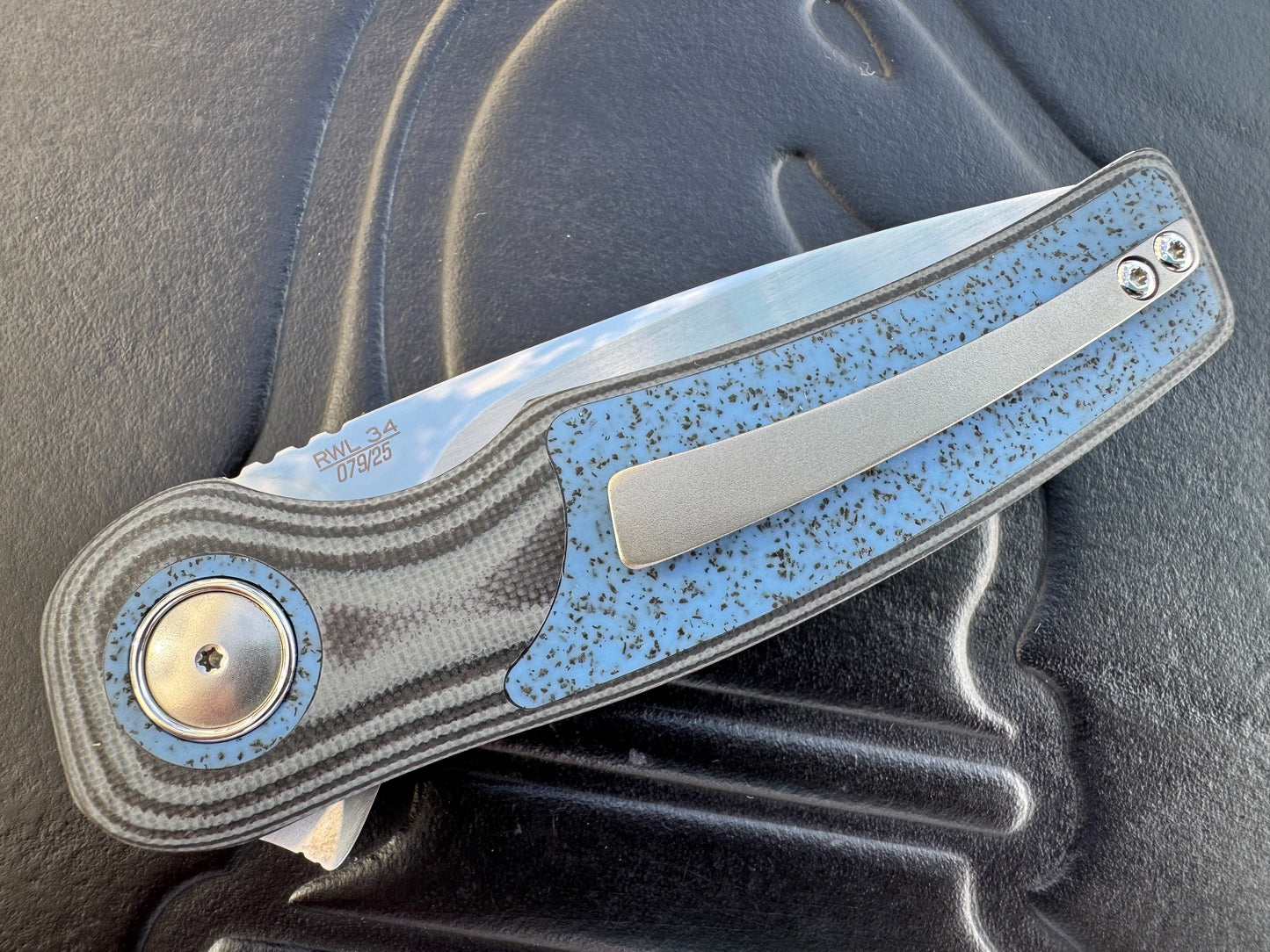 Johan Van Der Walt Model JB1 RWL 34 Blade with Black G10 and Blue Griptech Handle