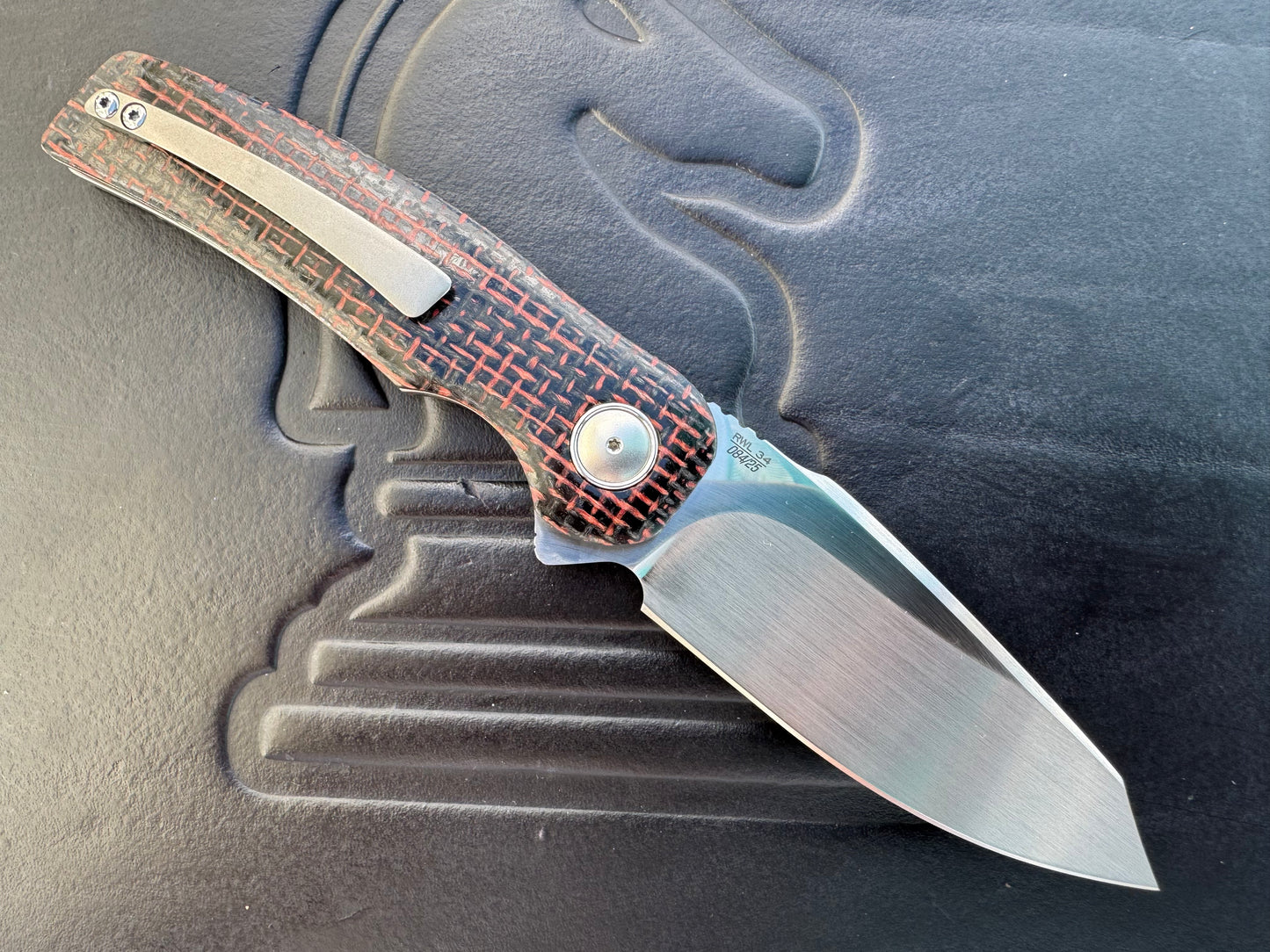 Johan Van Der Walt Model JB1 RWL 34 Blade with Burlap Micarta Handle