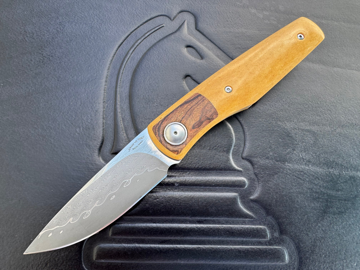 Johan Van Der Walt Model JB4 Damascus with Westinghouse Micarta and Tambotie Wood Inlay