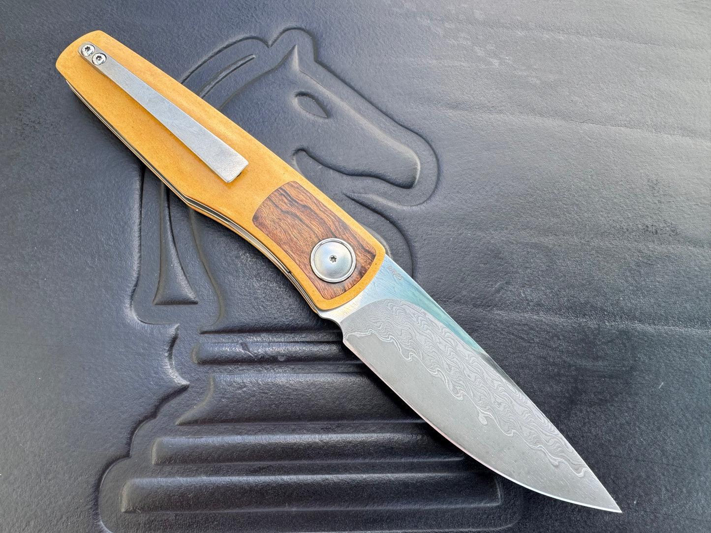 Johan Van Der Walt Model JB4 Damascus with Westinghouse Micarta and Tambotie Wood Inlay