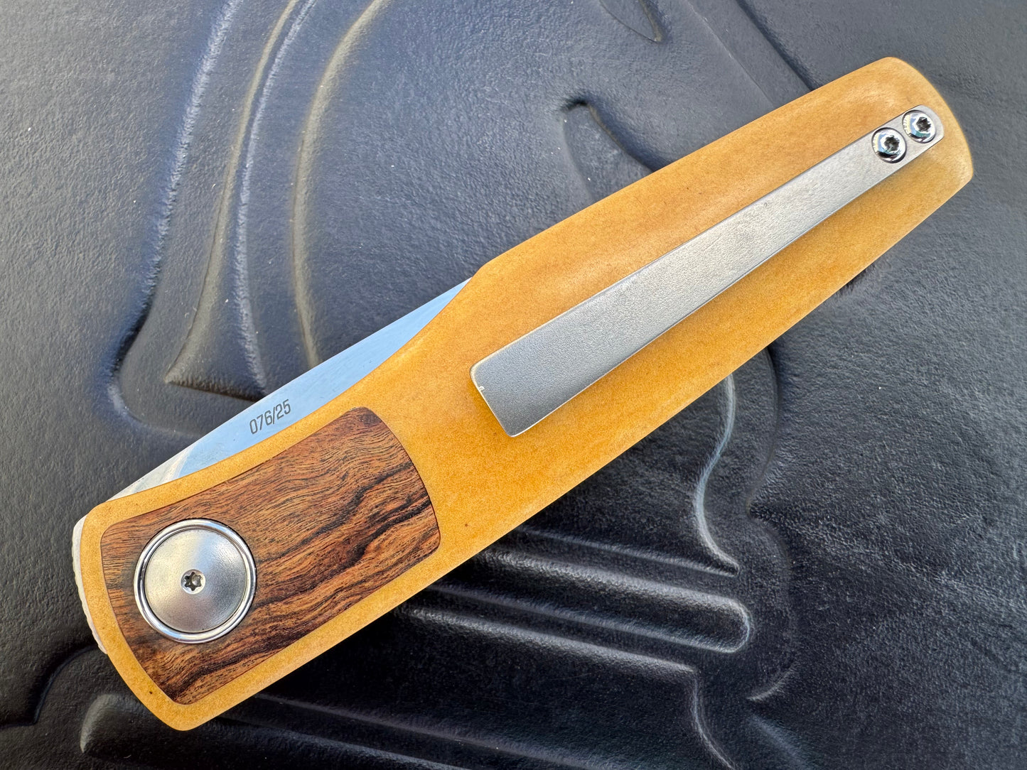 Johan Van Der Walt Model JB4 Damascus with Westinghouse Micarta and Tambotie Wood Inlay