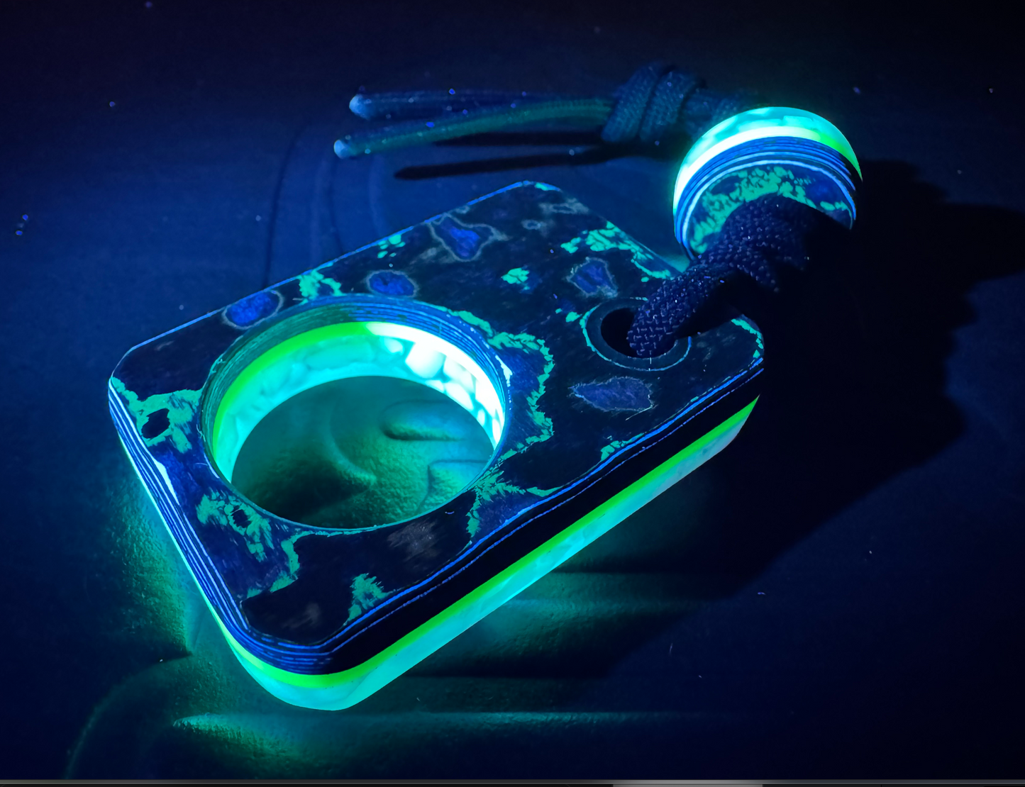 Man Cave EDC Scrooge McDuck Camo Carbon Pocket Art with White Glow Rocks and Matching Bead