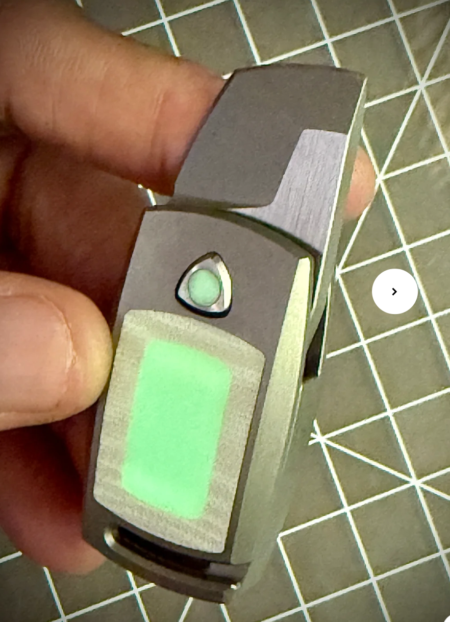 D Rocket Design IMP Scissor Folder Titanaium plus Glow in the Dark