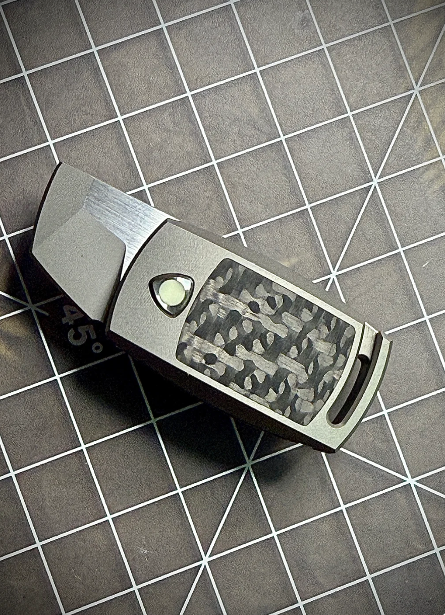 D Rocket Design IMP Scissor Folder Titanium plus Carbon Fiber